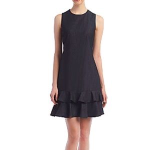 Calvin Klein Elegant Sleeveless Dress